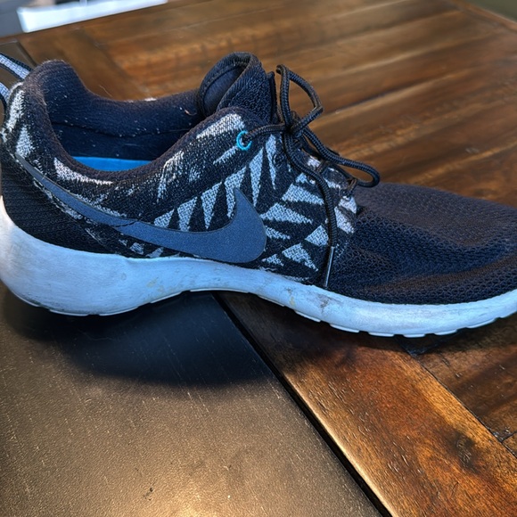 Nike N7 Shoes Size 10 - Picture 7 of 11